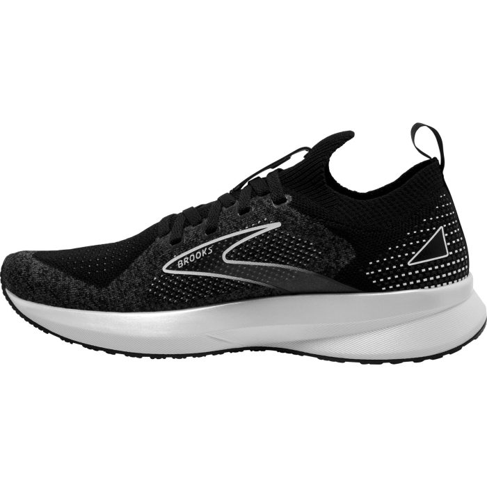 Brooks Levitate StealthFit 5 120359 1B090 Inside scaled